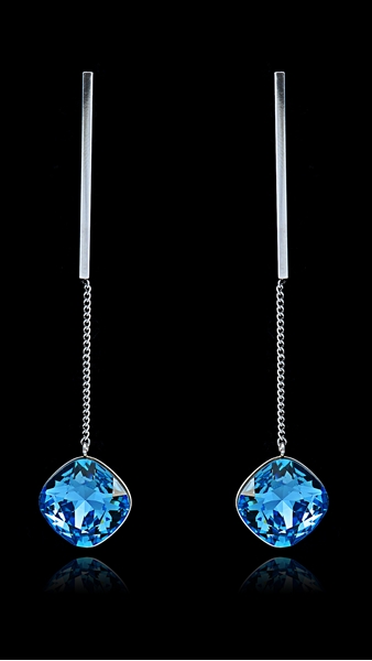 Picture of Innovatively Designed Platinum Plated Single Stone Drop & Dangle