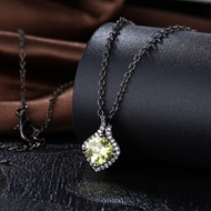 Picture of Cheapest Yellow Gunmetel Plated Necklaces & Pendants