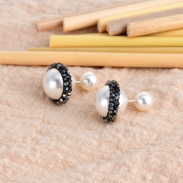 Picture of Need-Now Black Swarovski Element Stud Earrings from Editor Picks