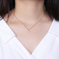 Picture of Hot Selling White Cubic Zirconia Pendant Necklace from Trust-worthy Supplier