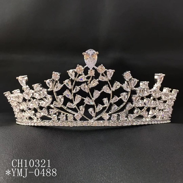 Picture of Copper or Brass Luxury Crown in Flattering Style