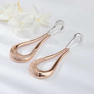 Picture of Famous Medium Zinc Alloy Drop & Dangle Earrings