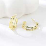 Picture of Zinc Alloy Small Stud Earrings from Certified Factory